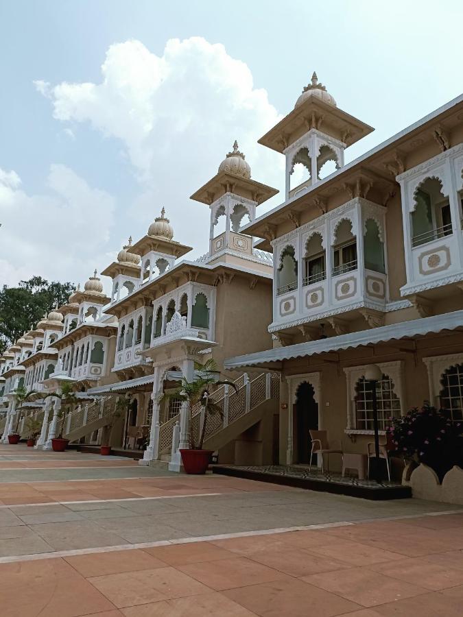 Hotel Gautam 罗纳瓦拉 外观 照片