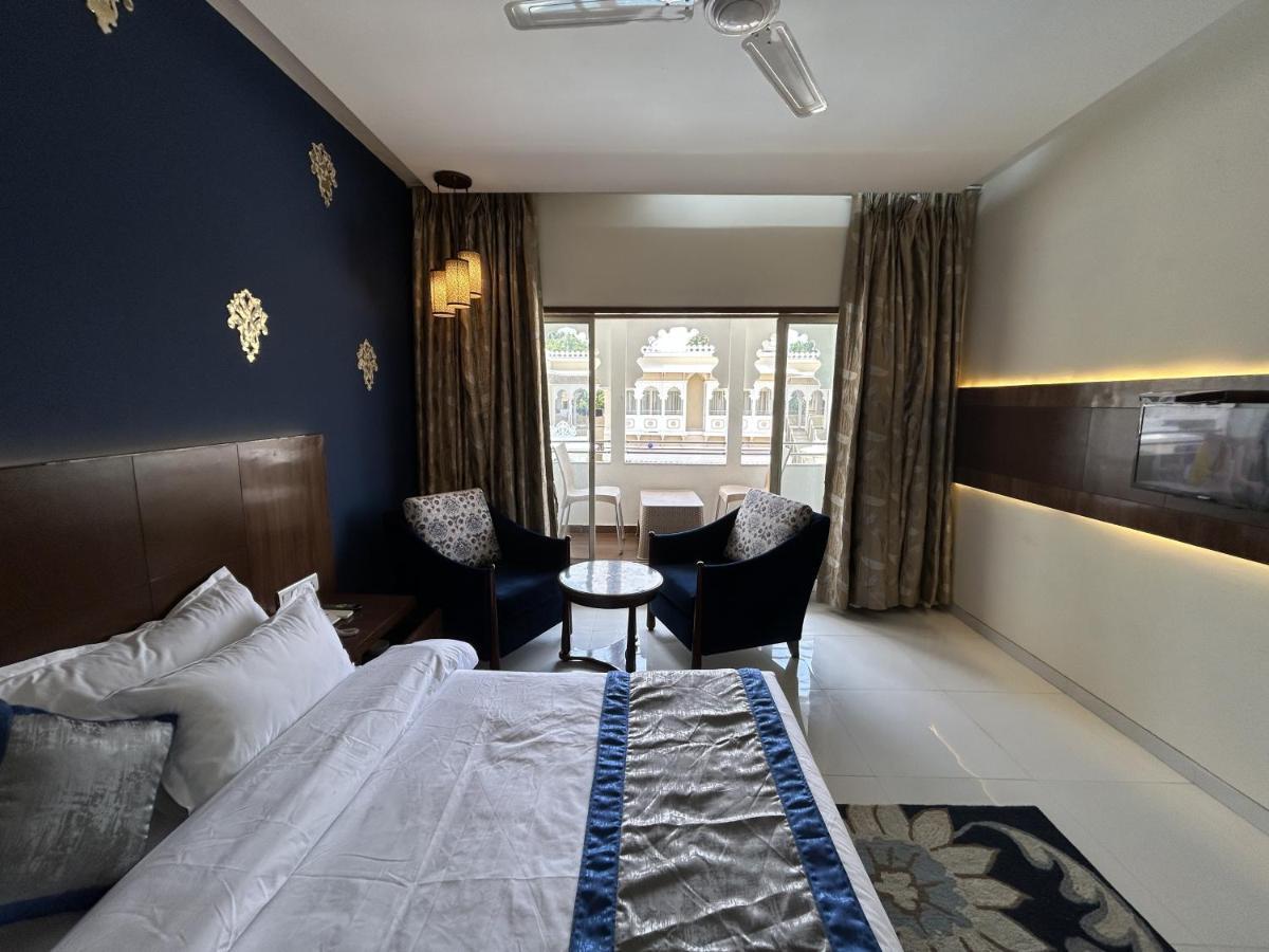 Hotel Gautam 罗纳瓦拉 外观 照片